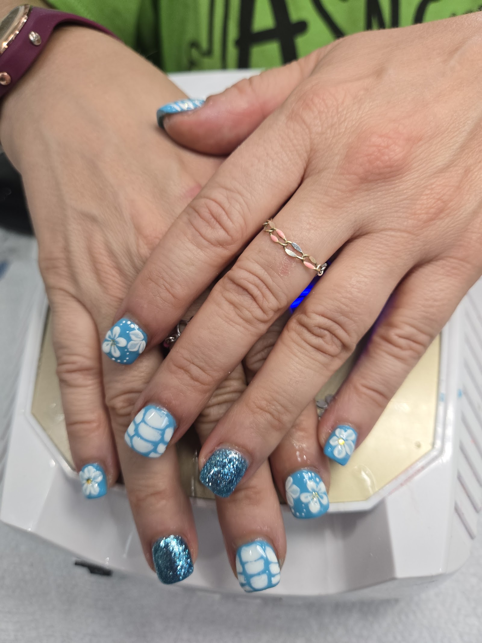 Nail World nail photo 2